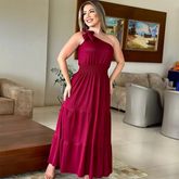 Vestido Longo com Fenda e Babado Um Ombro